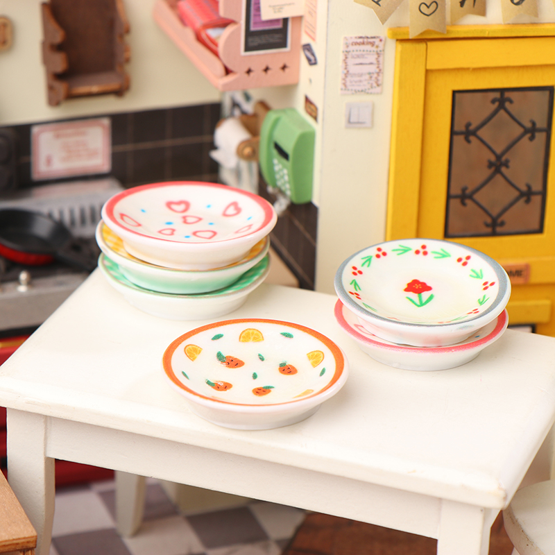 5Pcs 1/12 Dollhouse Mini Plate - Resin Art Toys 评论和价格