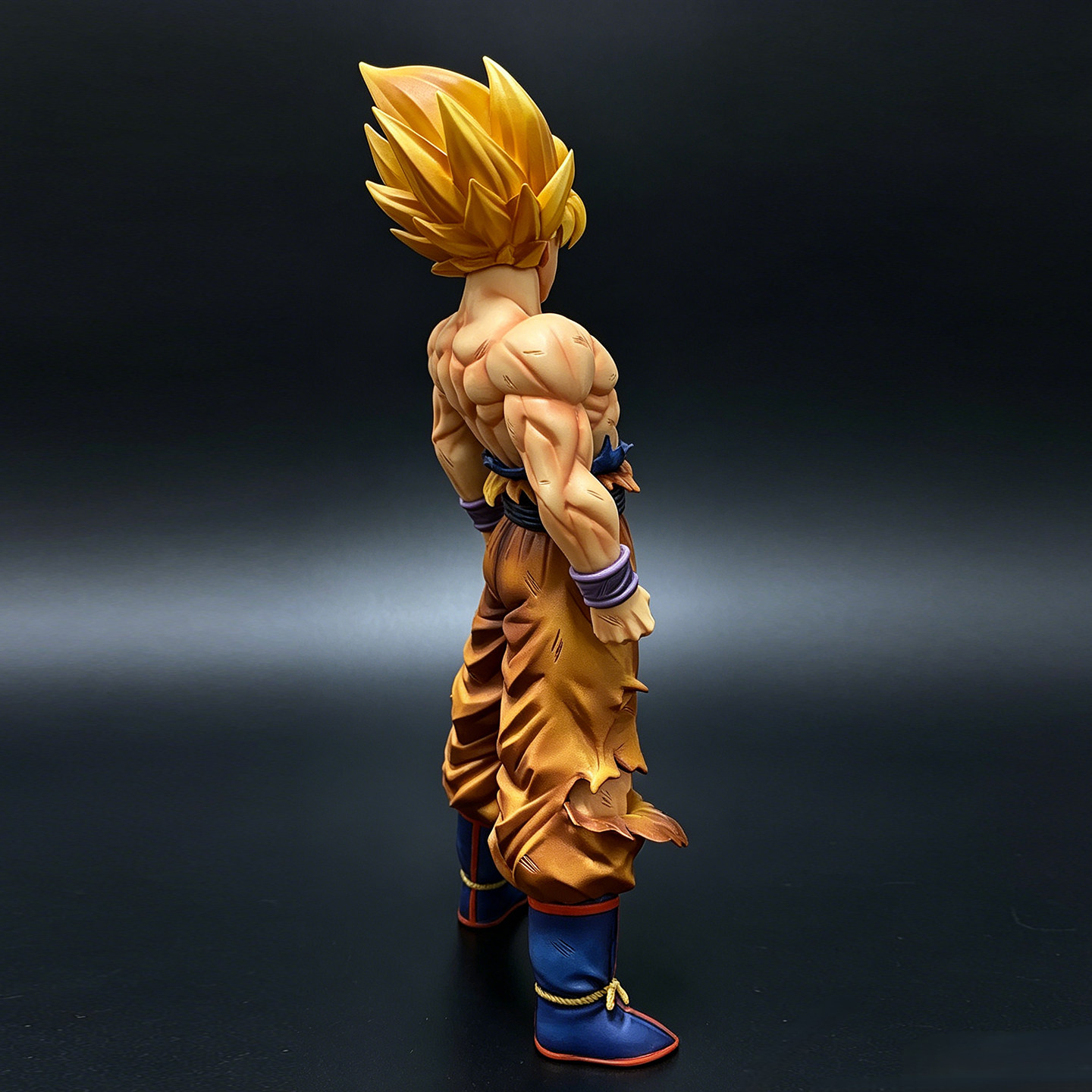 Dragon Ball Super Saiyan Goku  - Resin Art Goku 评论和价格